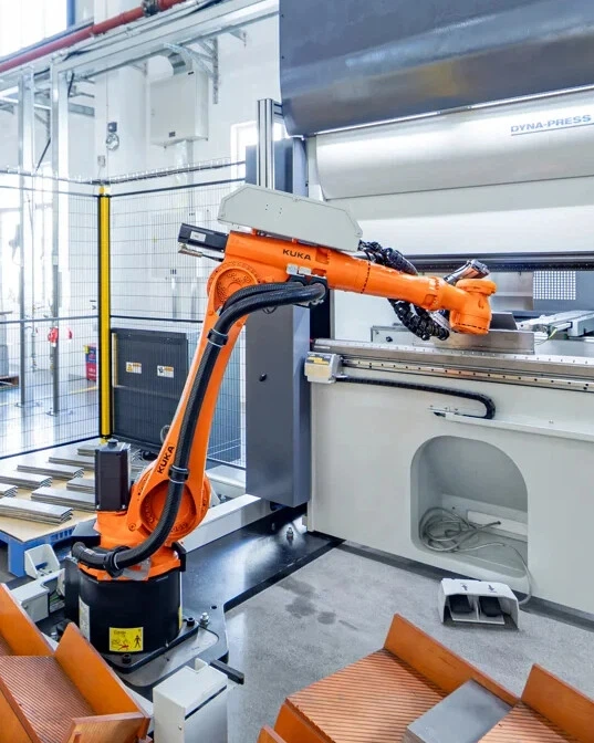 Roboticwelding (1) (1)